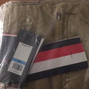 Tommy Hilfiger Cargo Shorts Sz 36 waist